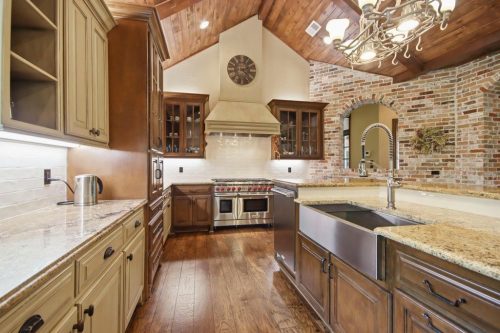 10472RiverRidge-23