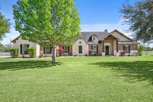 20015StoneLakeCir-1