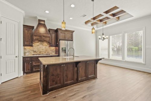 20015StoneLakeCir-15