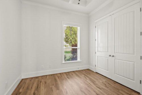 20015StoneLakeCir-17