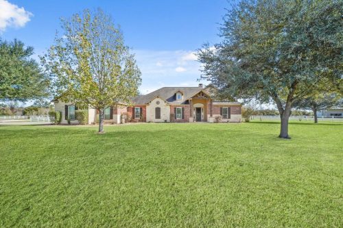 20015StoneLakeCir-3