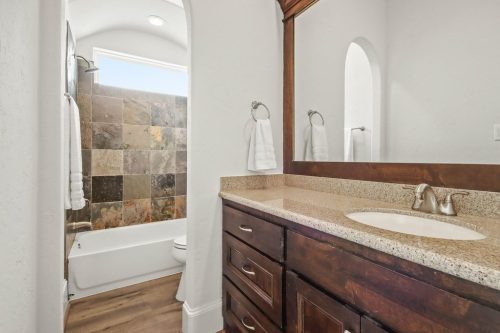 20015StoneLakeCir-34
