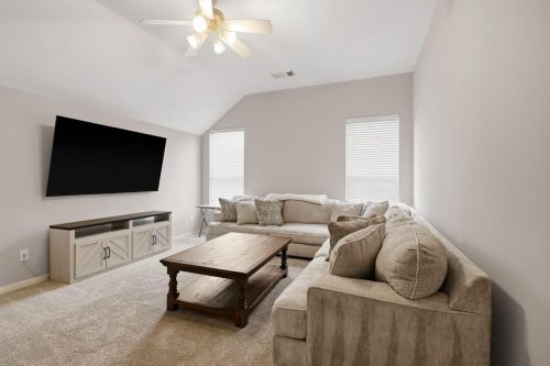24234YelvertonGlen-23